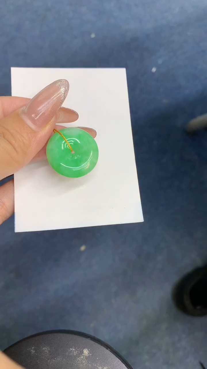 颈饰未镶嵌翡翠1