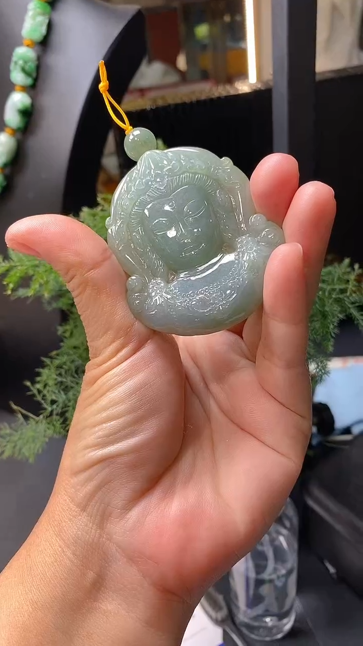 【闪购商品】翡翠颈饰未镶嵌挂件