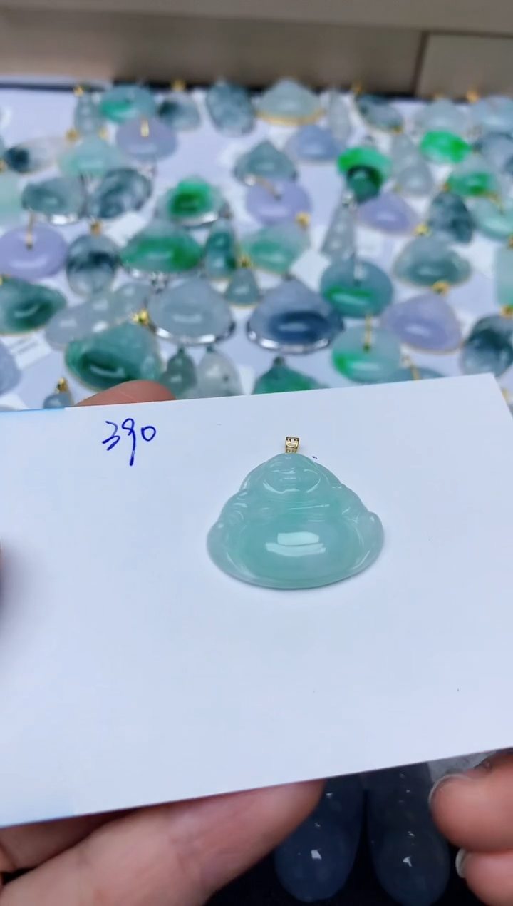 【闪购商品】翡翠颈饰18K金镶嵌天然翡翠A货   