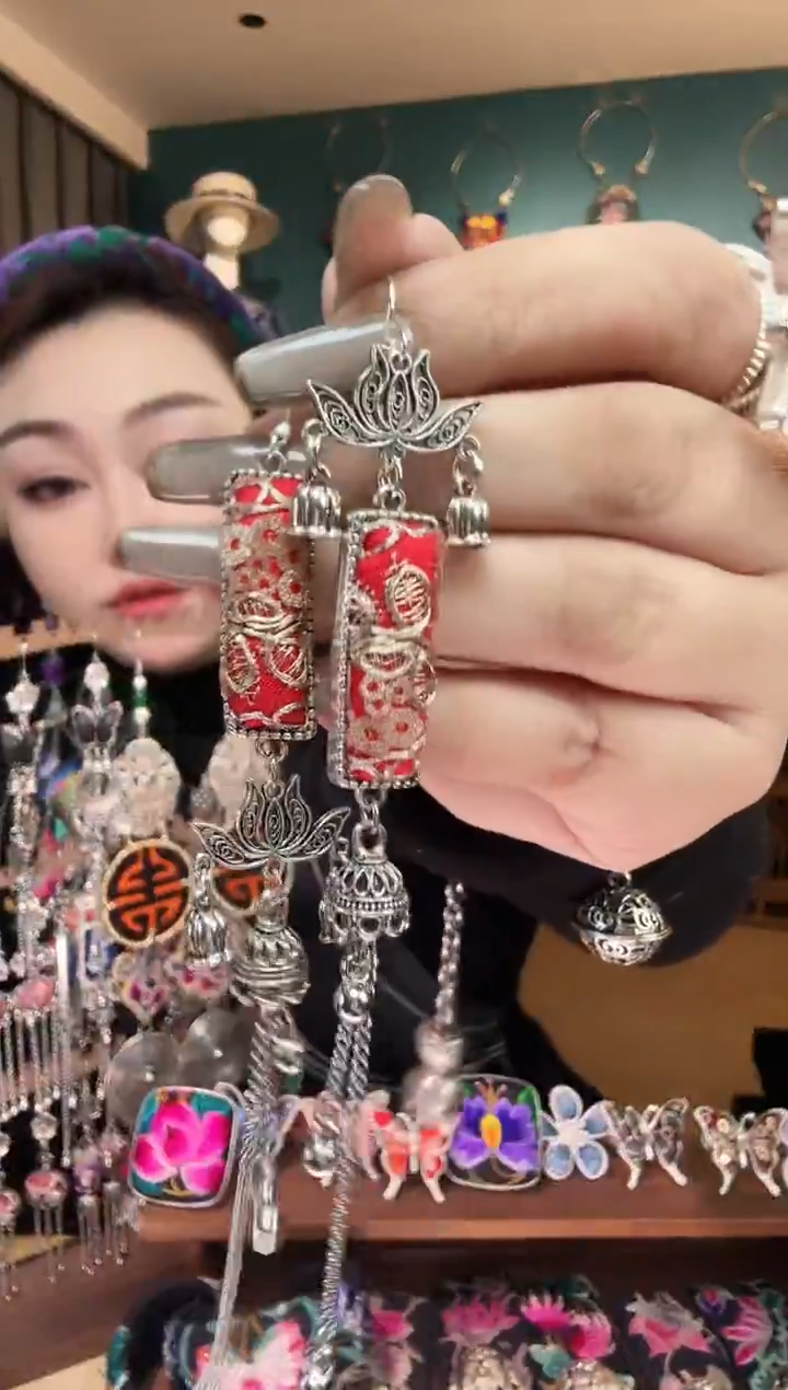 刺绣纯手工民族风刺绣耳环