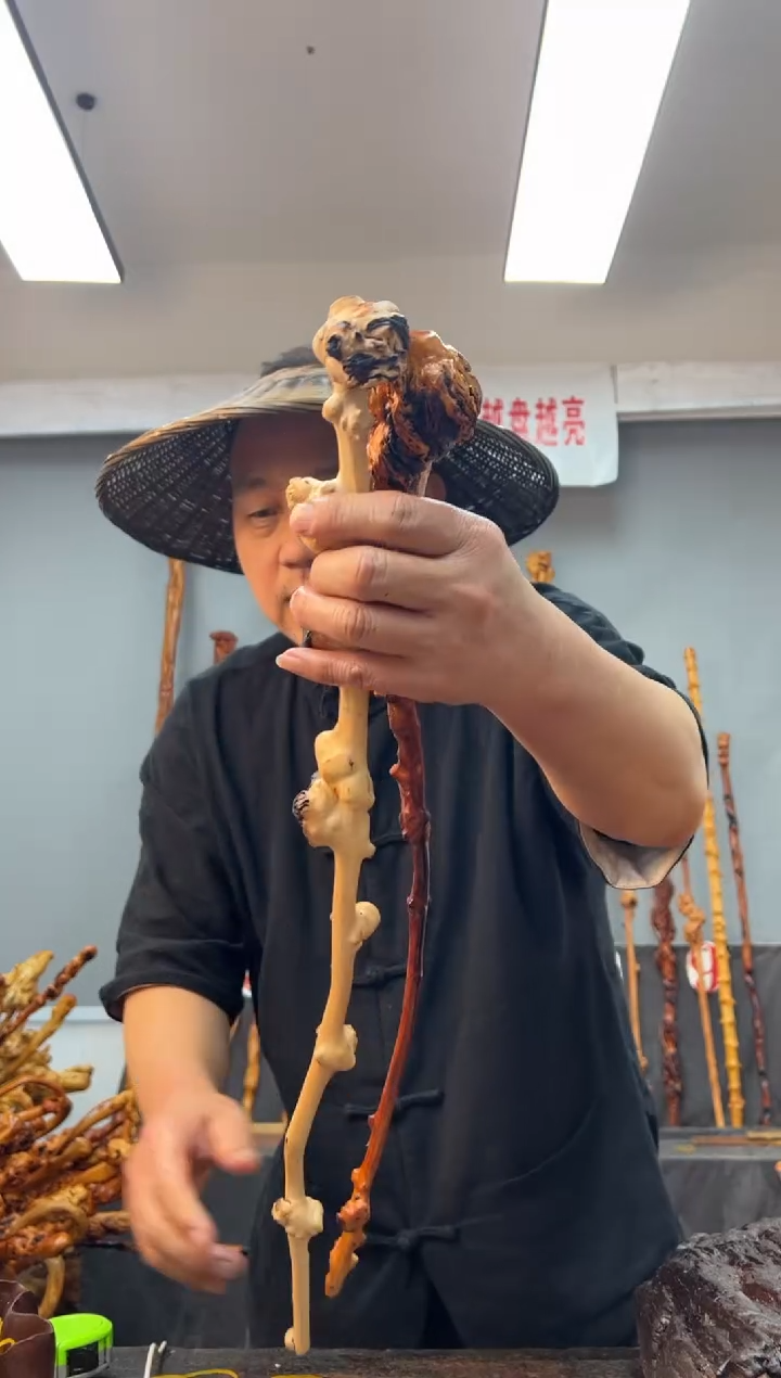 【闪购商品】黑果木其他黑果木076