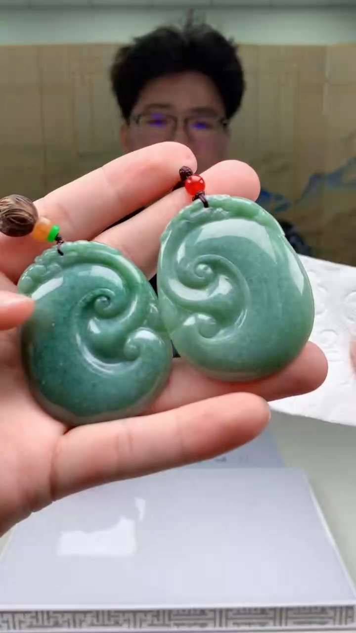 【闪购商品】定制翡翠未镶嵌4688bb-毛货挂件2个43