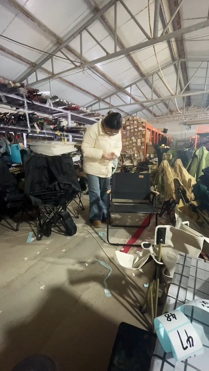 铁瑕疵不售后 不带袋子  椅子  26