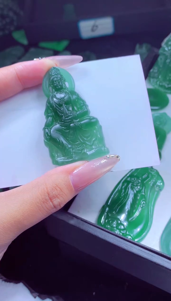 未镶嵌定制翡翠用****2天然翡翠A货吊坠 官方基地发货