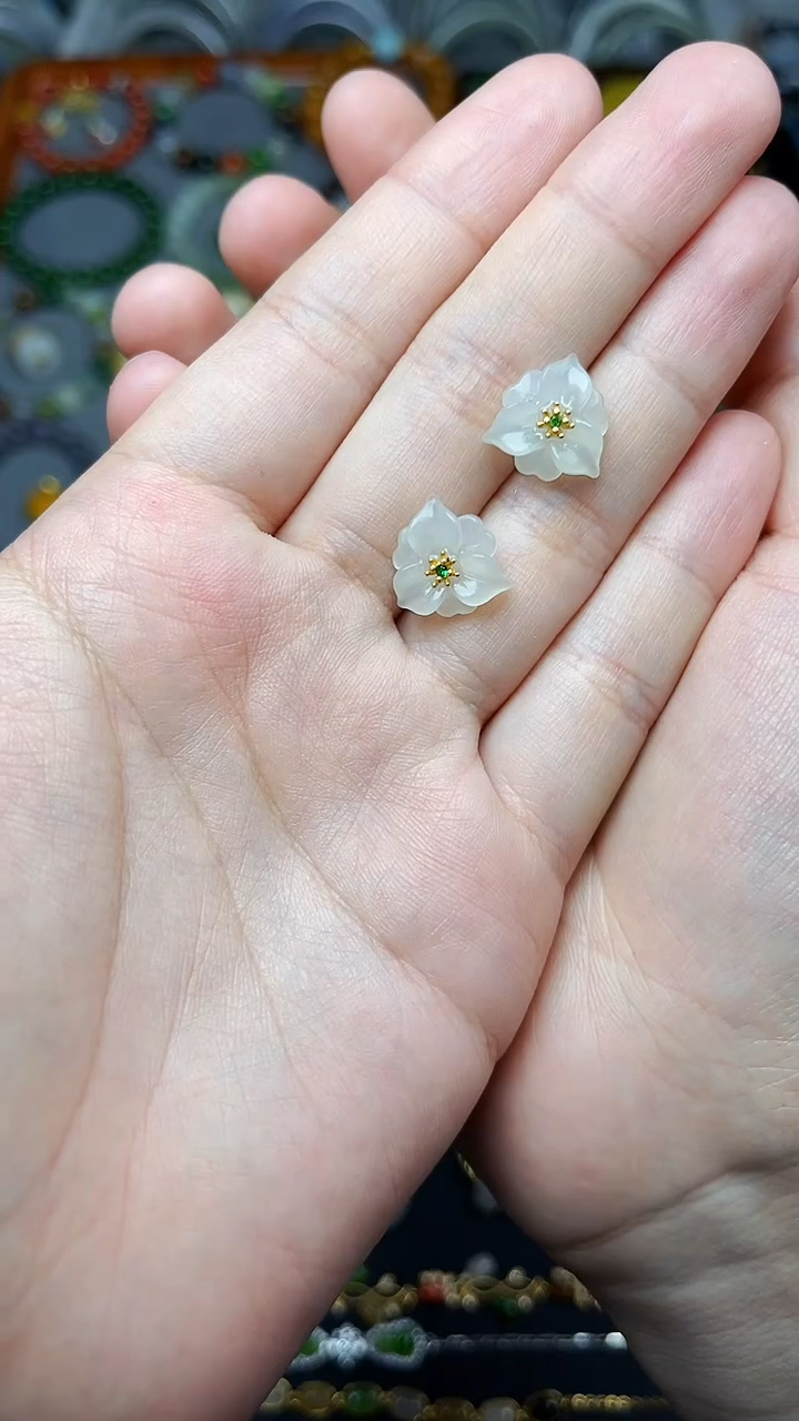 银S925镶嵌和田玉耳饰花花耳钉 06