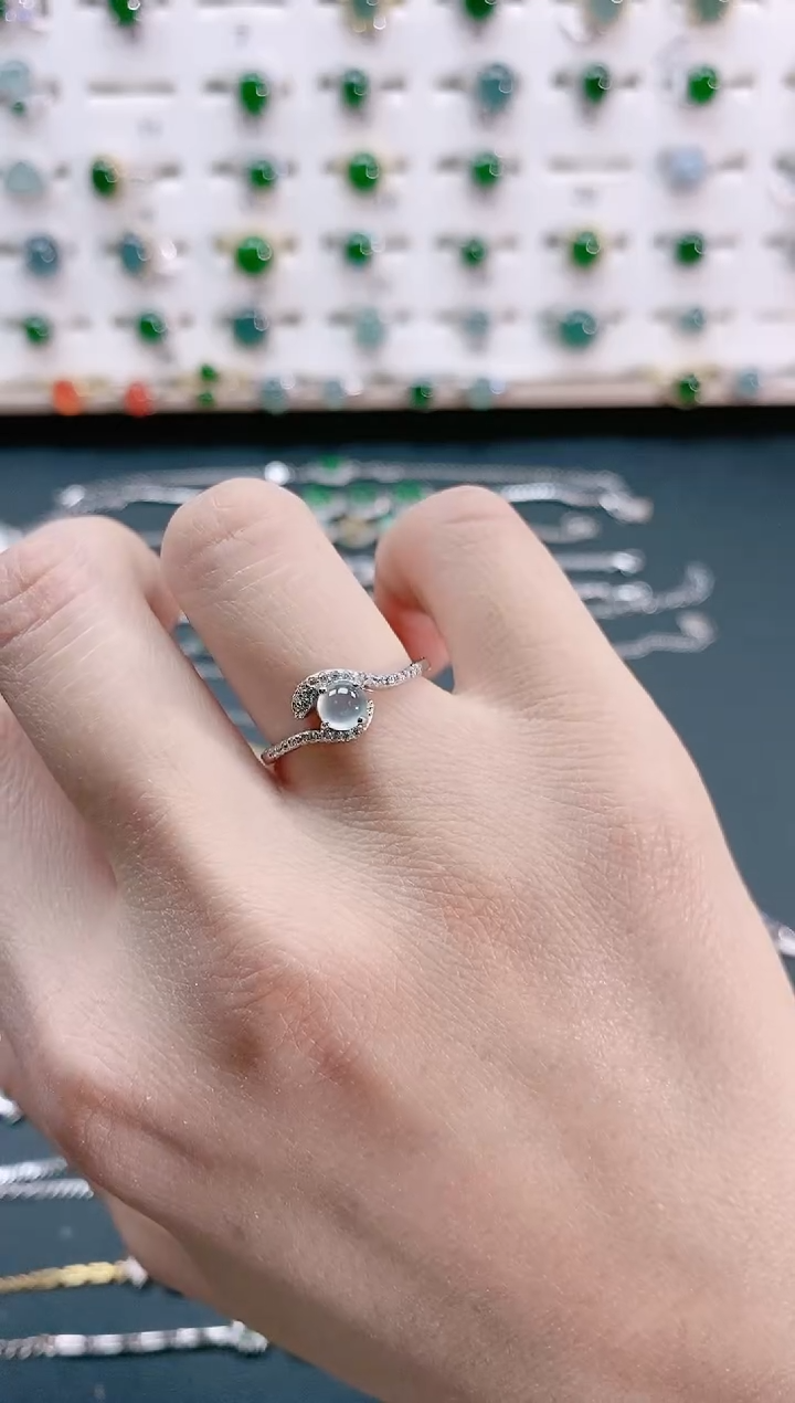 【闪购商品】翡翠戒指银S925镶嵌天然翡翠