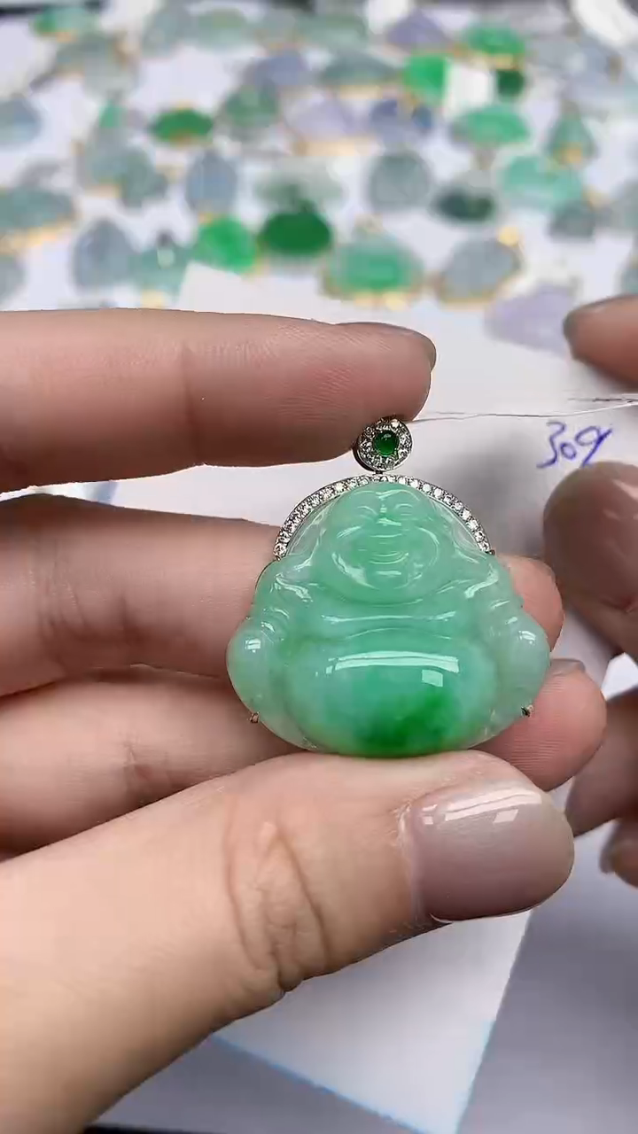 【闪购商品】翡翠挂件18K金镶嵌天然翡翠A货