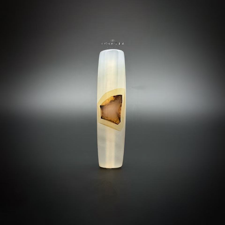 天然高冰方眼玛瑙桶珠 尺寸 43.5*11.1