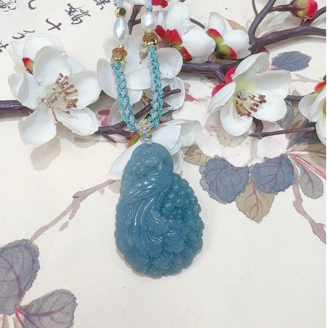 天然翡翠A货凤凰（多样性发货发其一）宽33-34高47-48厚9-11送绳