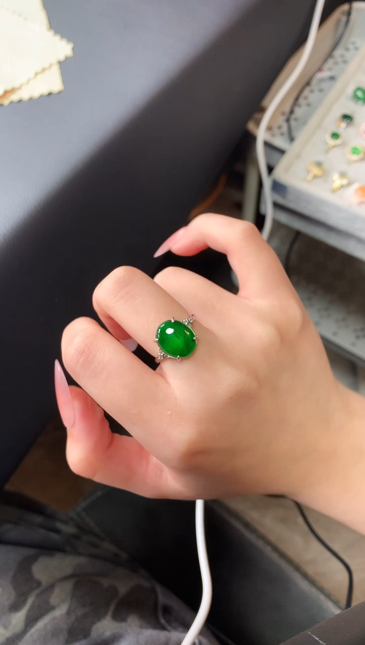 【闪购商品】翡翠戒指银S925镶嵌512341