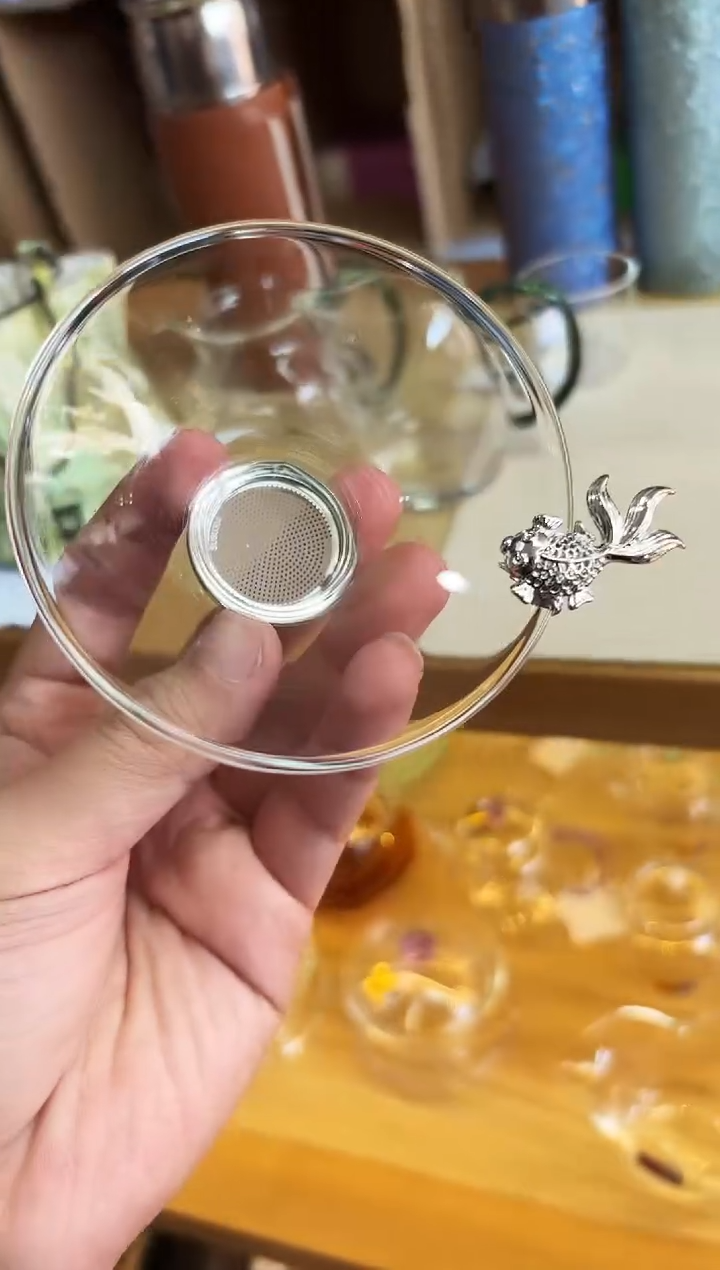 银鱼款茶漏         