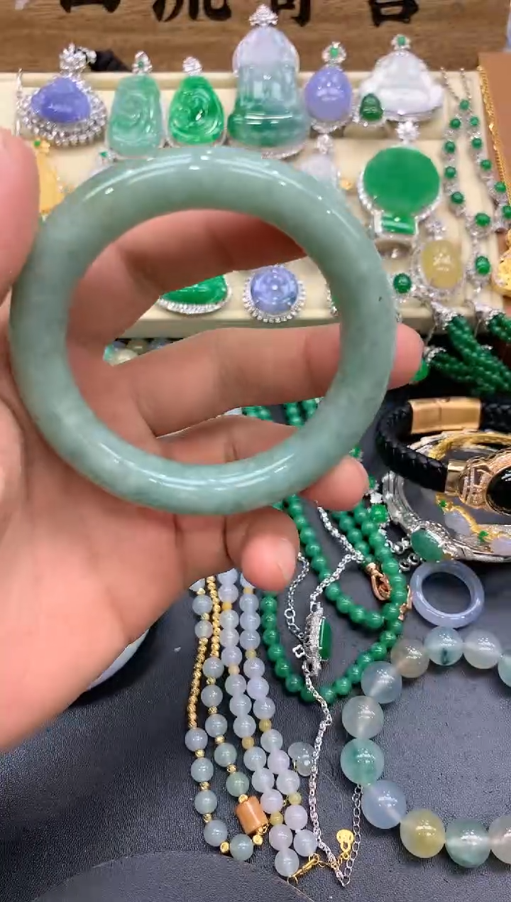 【闪购商品】翡翠手镯未镶嵌69-中国好珍宝