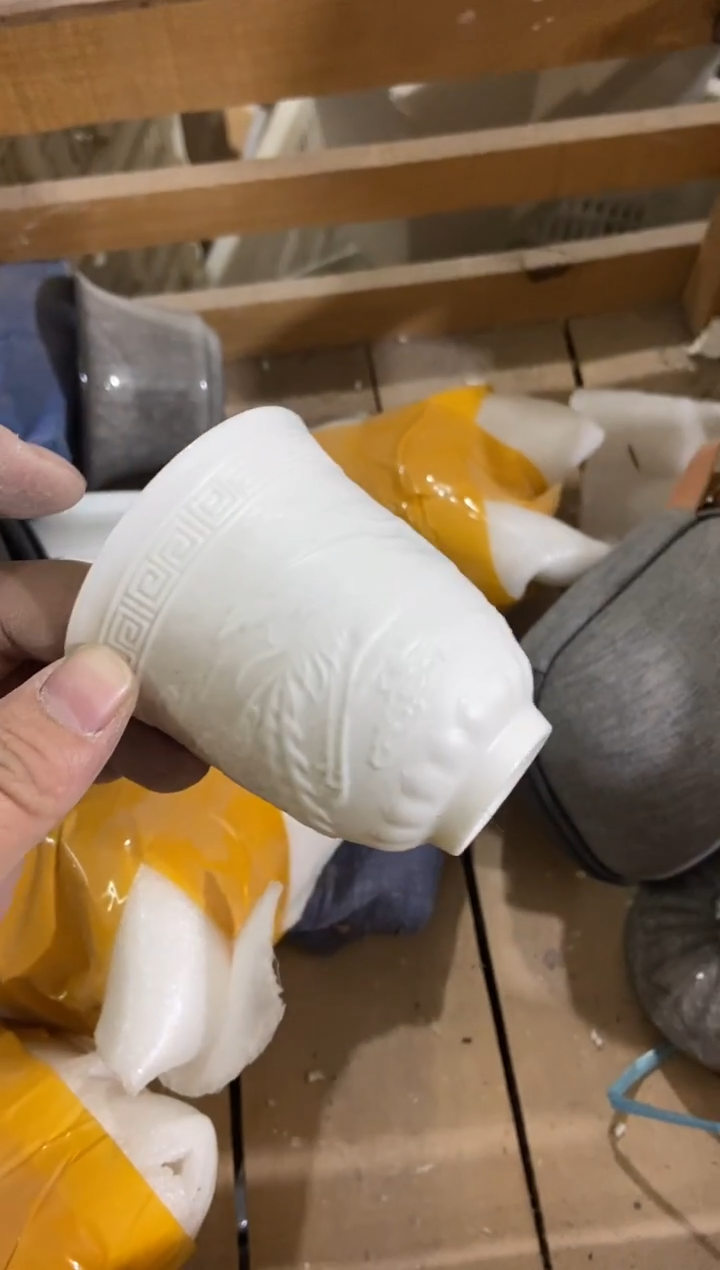 杯子陶无运费险有瑕疵的摄影的产品有使用过的痕迹有点脏介意勿拍