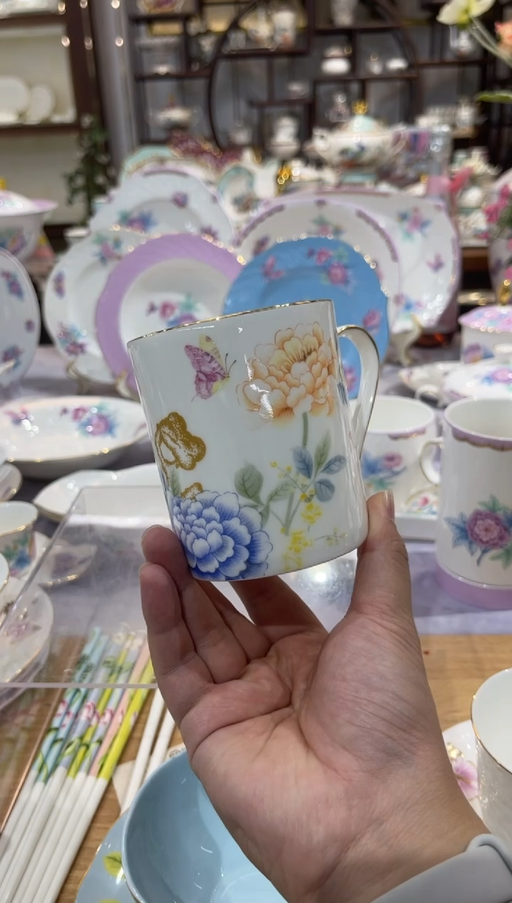 36%以上骨粉骨瓷口杯 