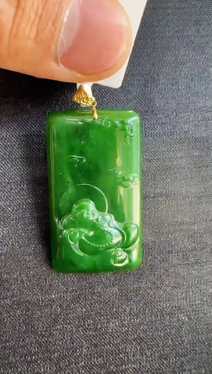 【闪购商品】和田玉（碧玉）吊坠18K金镶嵌佛公牌