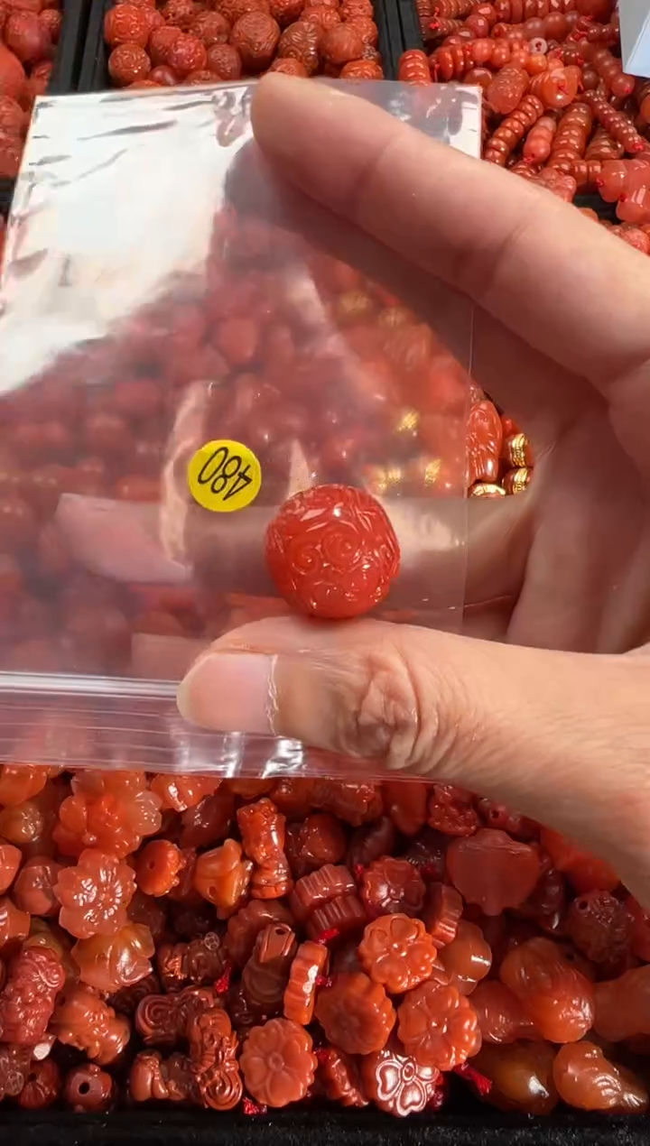 【闪购商品】南红玛瑙颈饰未镶嵌2