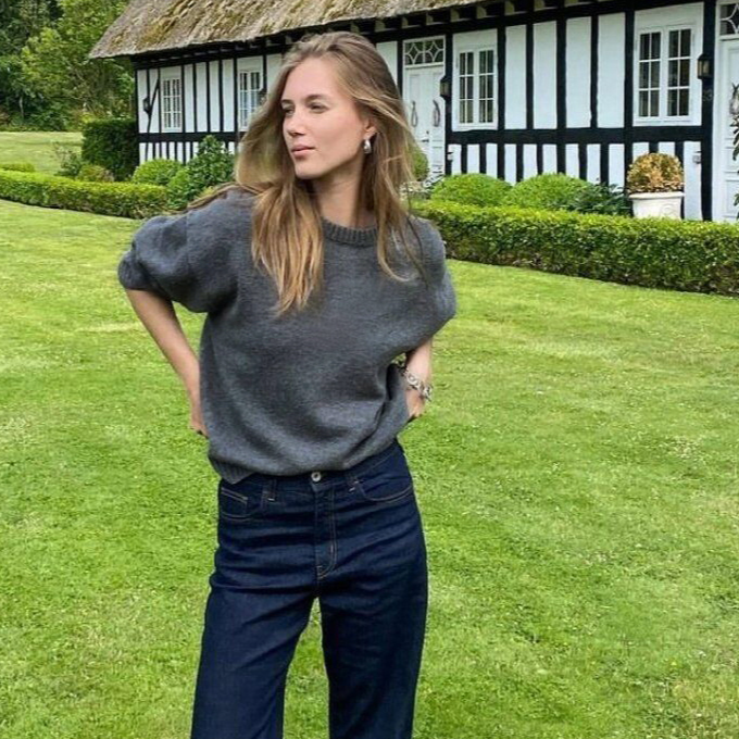 北欧版高级灰色毛衣软糯套头纯色圆领长袖百搭宽松慵懒风秋冬款