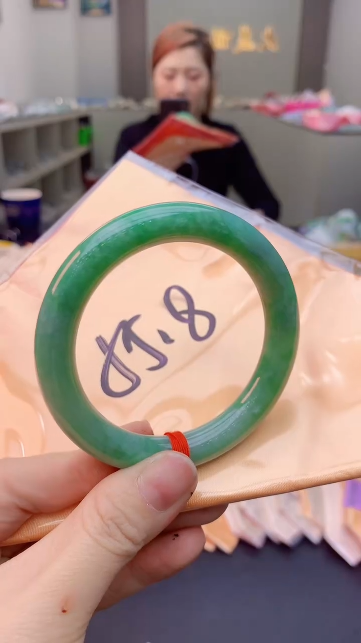 【闪购商品】翡翠手镯未镶嵌0011918897