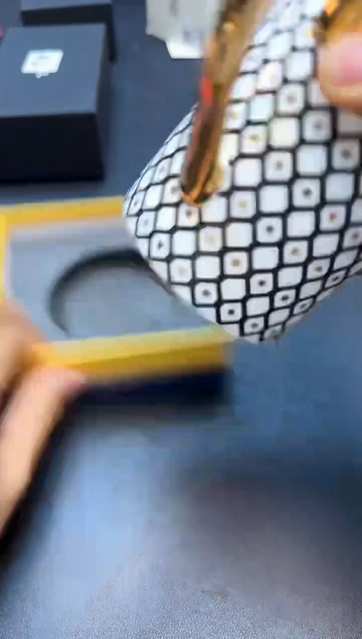 瓷片全新正品一件不留@@H1806