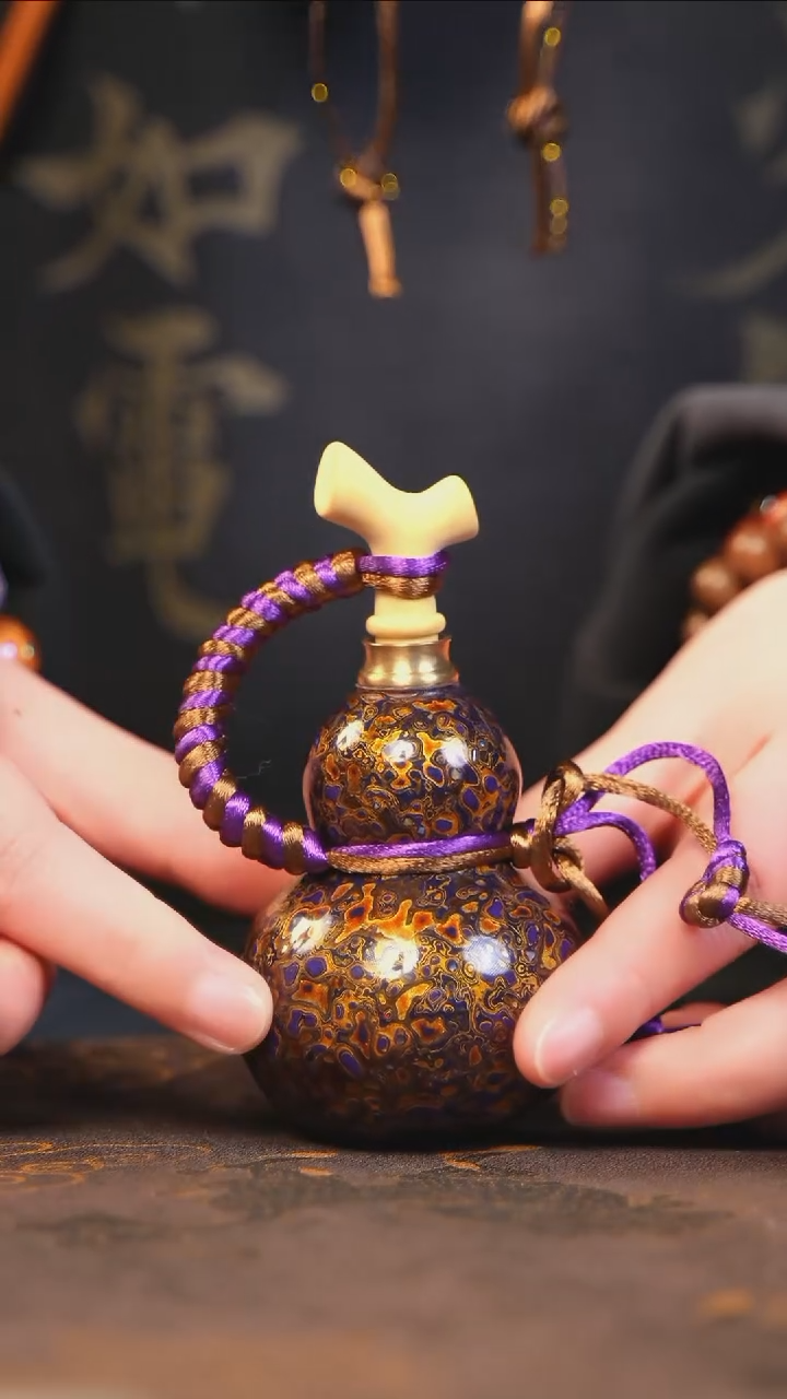 【闪购商品】YT233漆艺精致小手捻(开口）