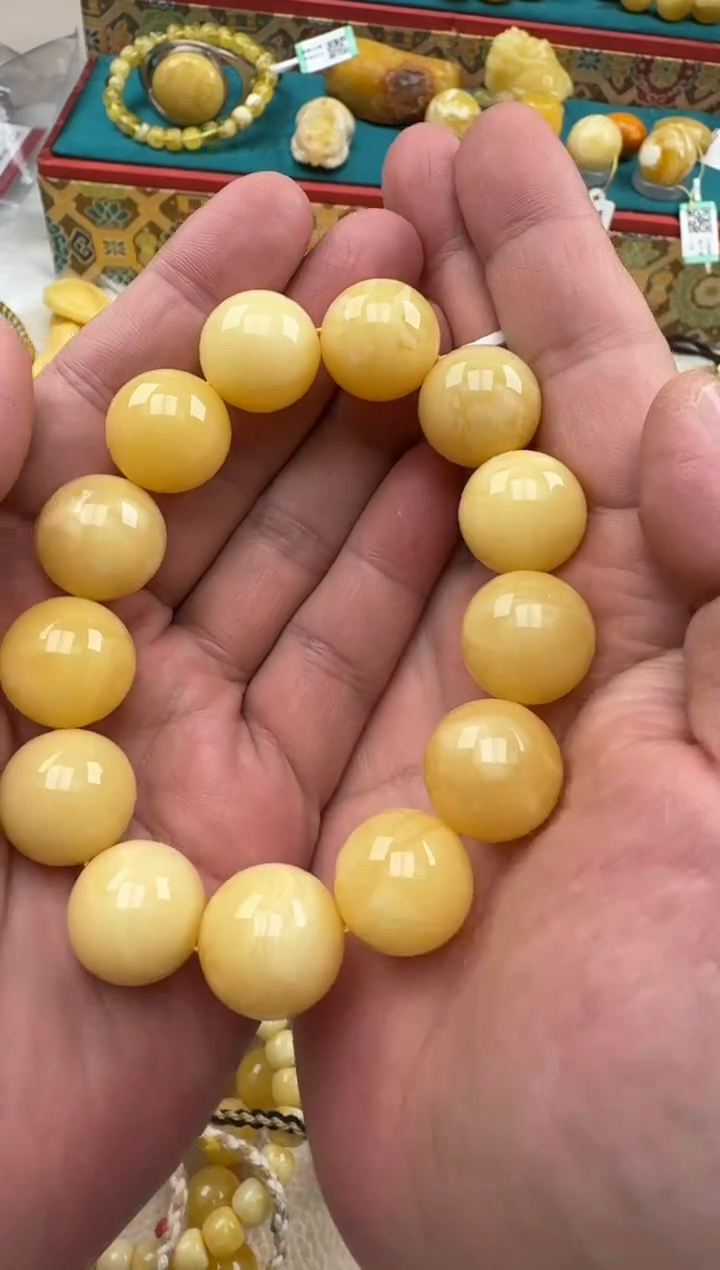 琥珀未镶嵌珠宝奇石XD1202