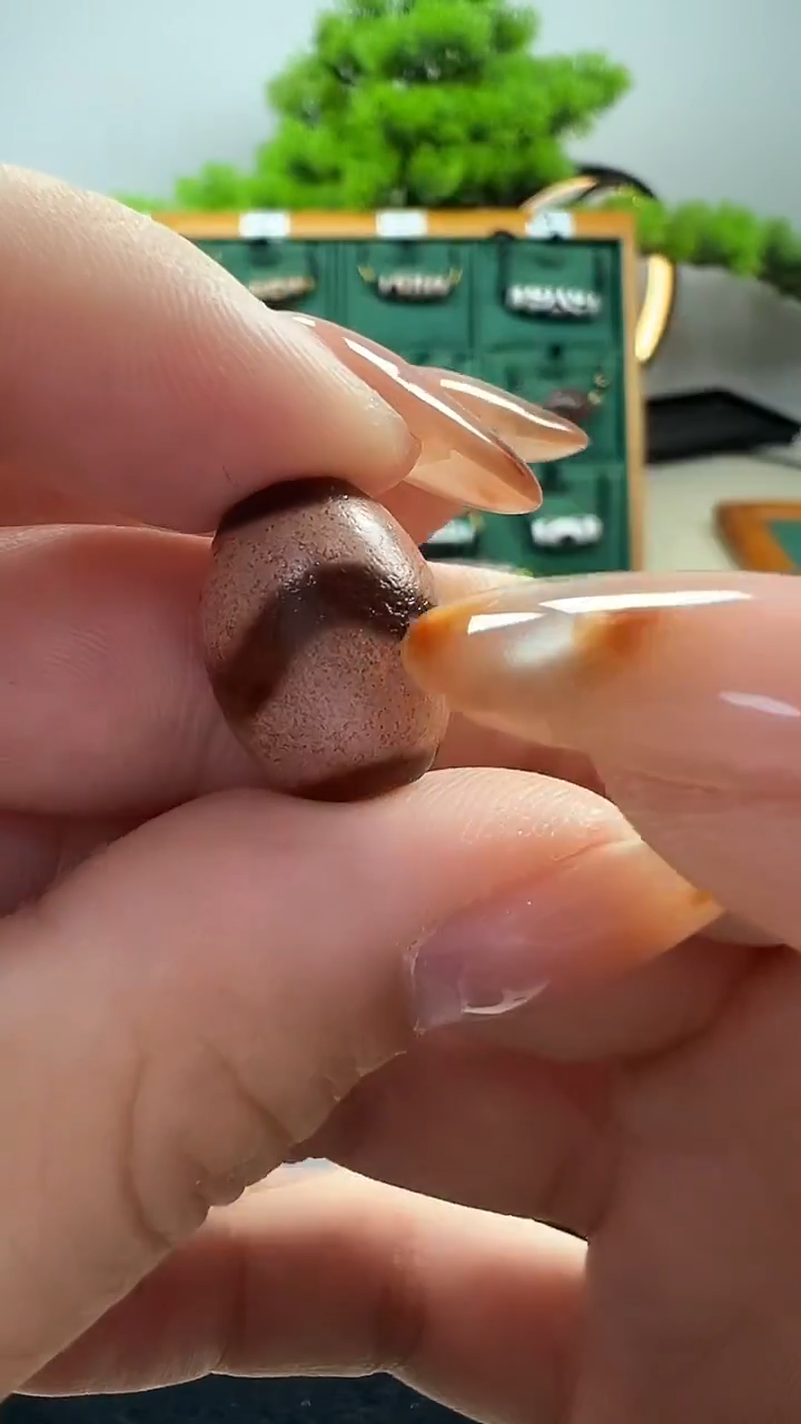 玛瑙/玉髓（覆膜）颈饰未镶嵌8.（微瑕随机发货）