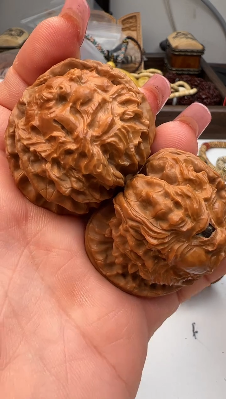 【闪购商品】文玩核桃把件核桃