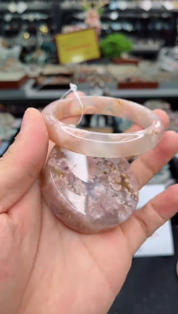 【闪购商品】石英质玉手镯未镶嵌58圈口（赠品镯心）6321807