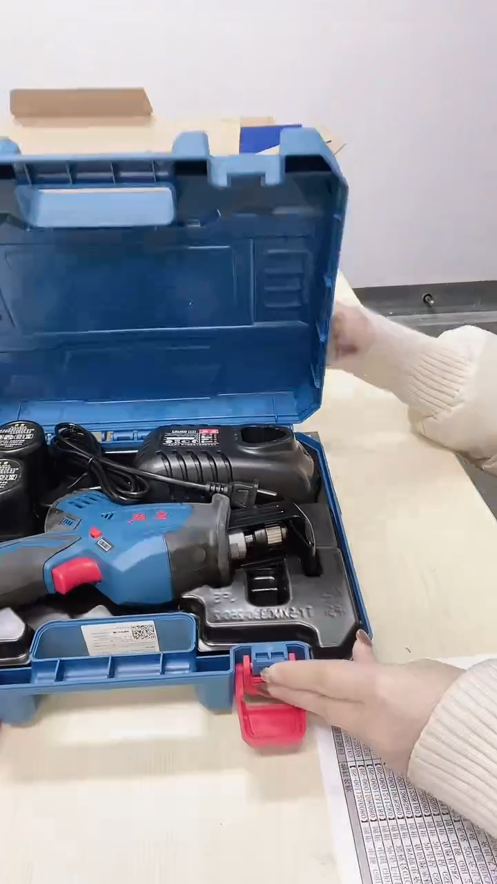 【DCH-00301470013】锂电马刀具往复锯DCJF15 E型/[1台]