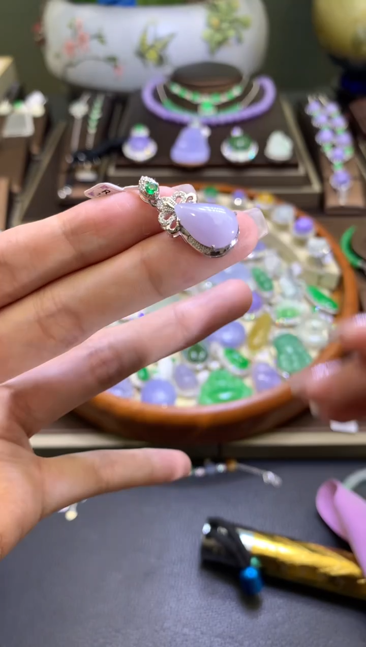 【闪购商品】翡翠颈饰银S925镶嵌11111111