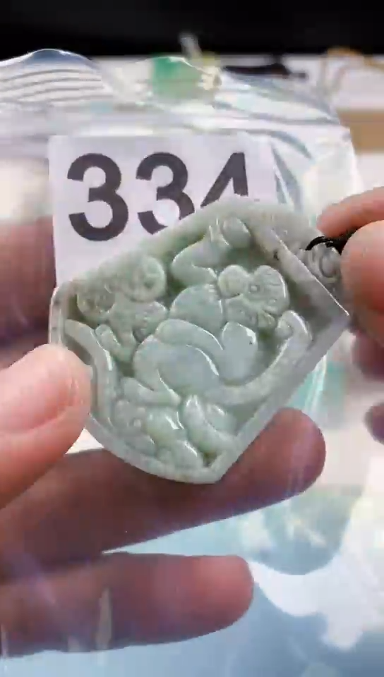 【闪购商品】翡翠挂件未镶嵌天然翡翠吊坠挂件