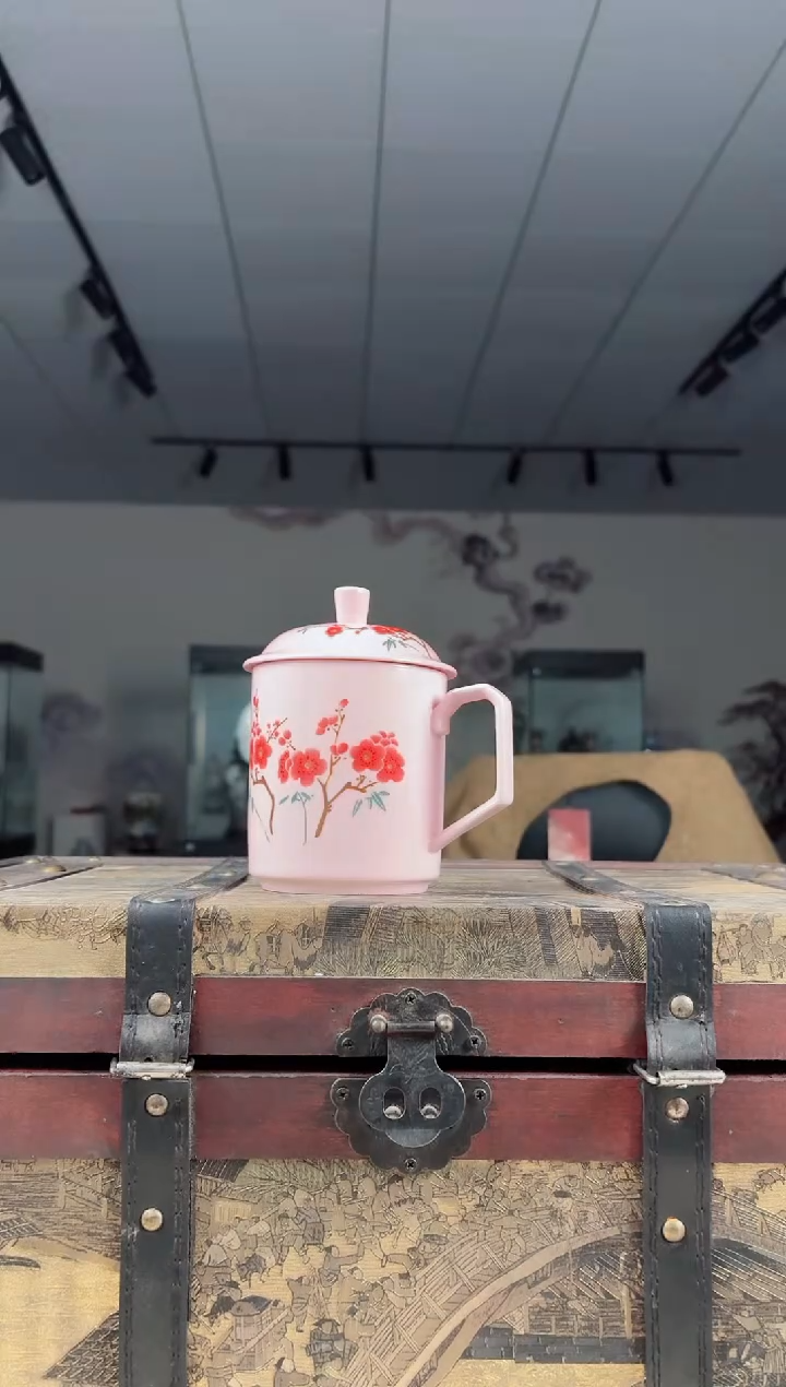 杯子陶瓷红稀翠竹红梅办公杯+礼盒
