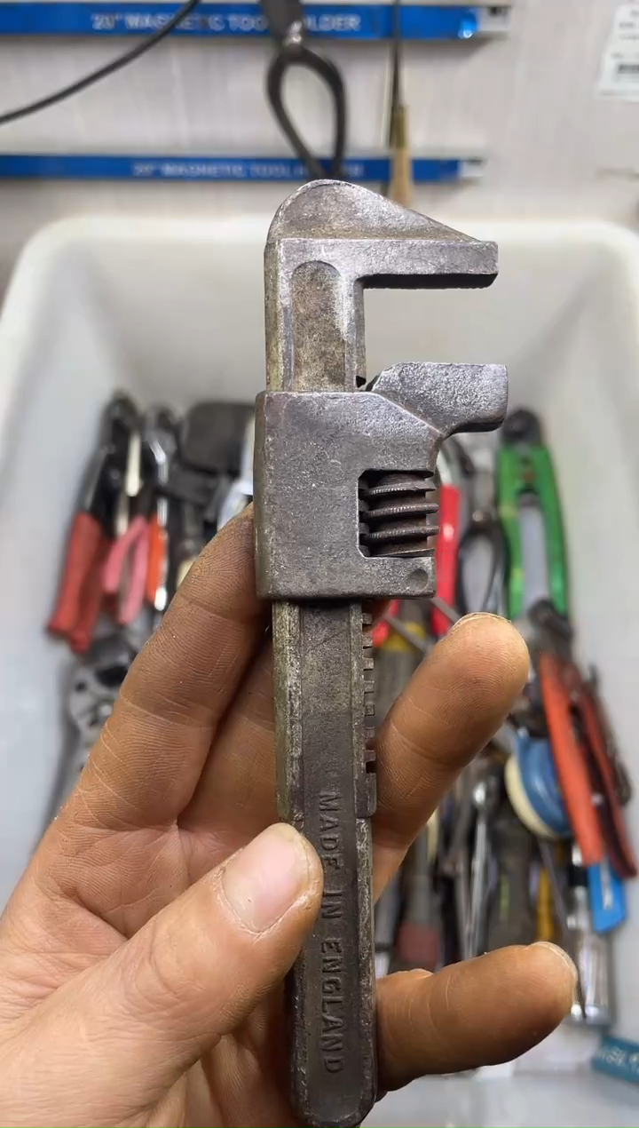 镁用****8老五工具工具工具