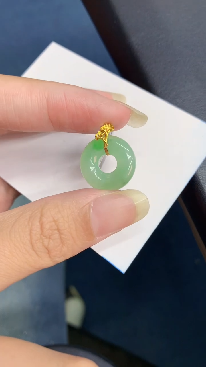 【闪购商品】翡翠颈饰18K金镶嵌           8