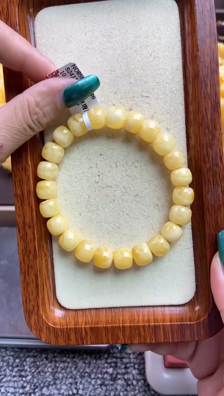 【闪购商品】蜜蜡珠宝奇石未镶嵌5