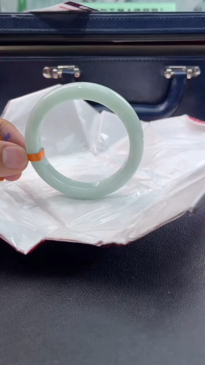 【闪购商品】翡翠手镯未镶嵌6翡翠手镯