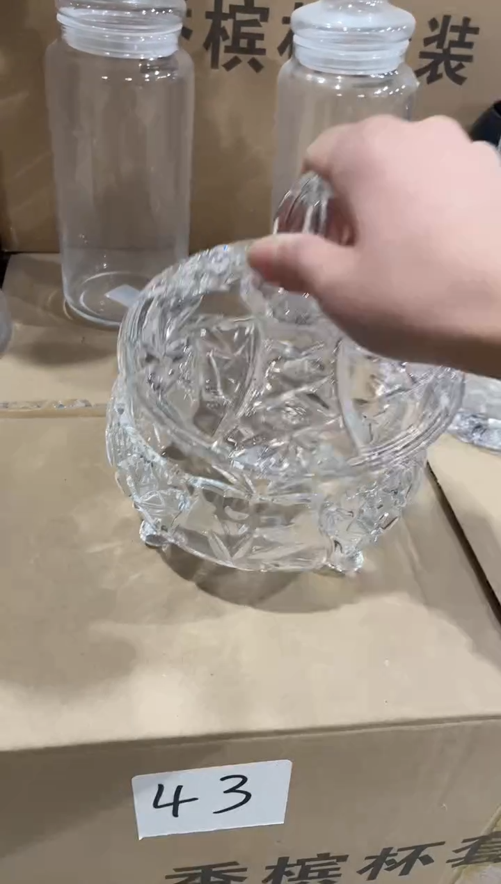 【闪购商品】无铅玻璃透明果盘一只