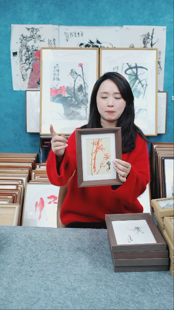 【闪购商品】国画8寸郑志超老师木质摆台