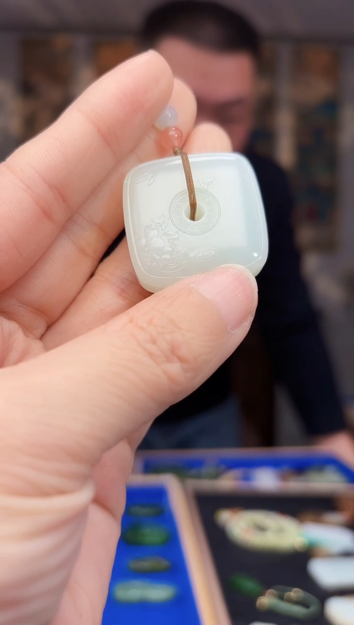 【闪购商品】和田玉挂件未镶嵌拍一发一