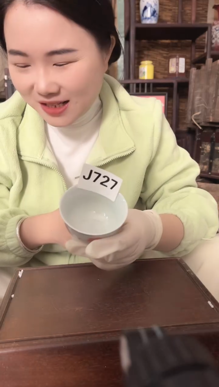 陶德镇陶瓷摆件J727