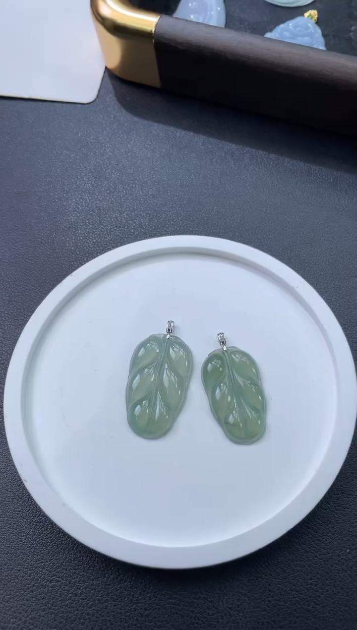 18K金镶嵌定制翡翠DDJ52691/多样性发一件