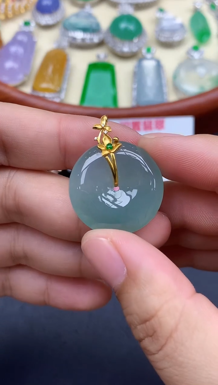 颈饰18K金镶嵌翡翠359-中国好珍宝