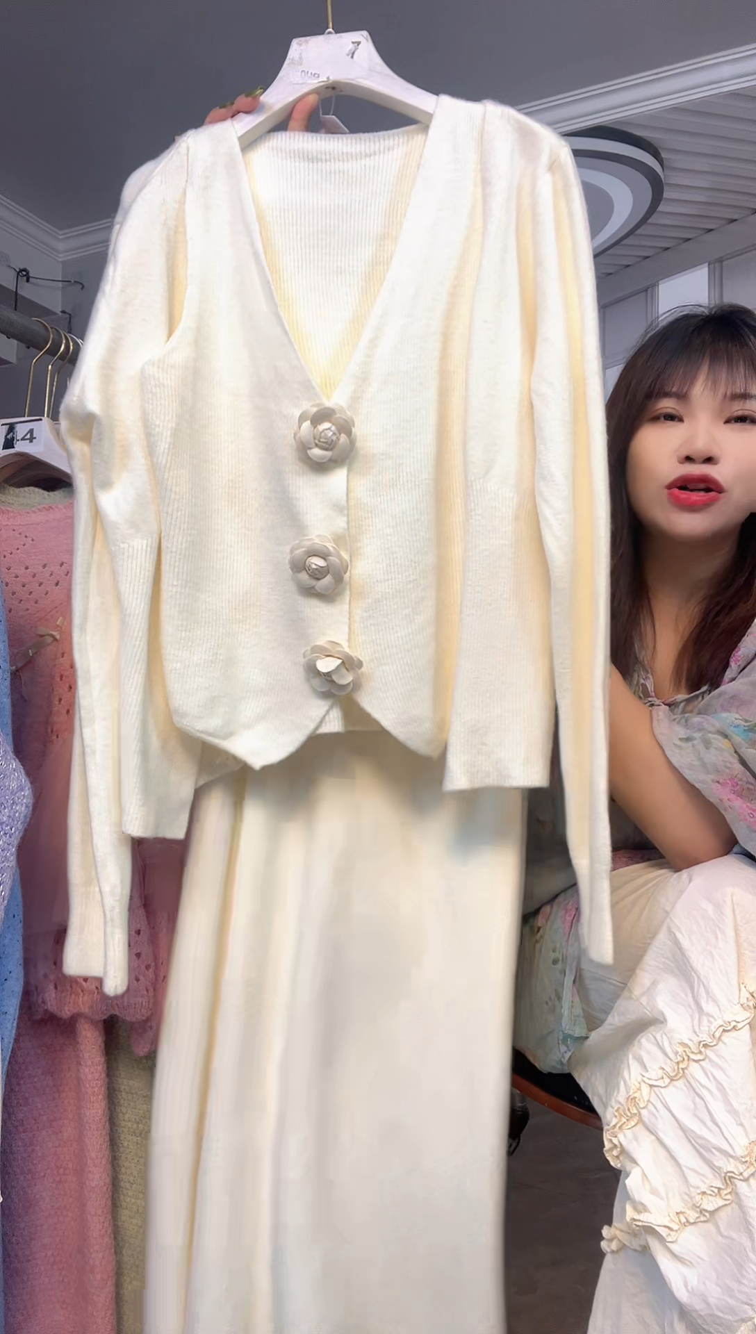  小小月精选服饰