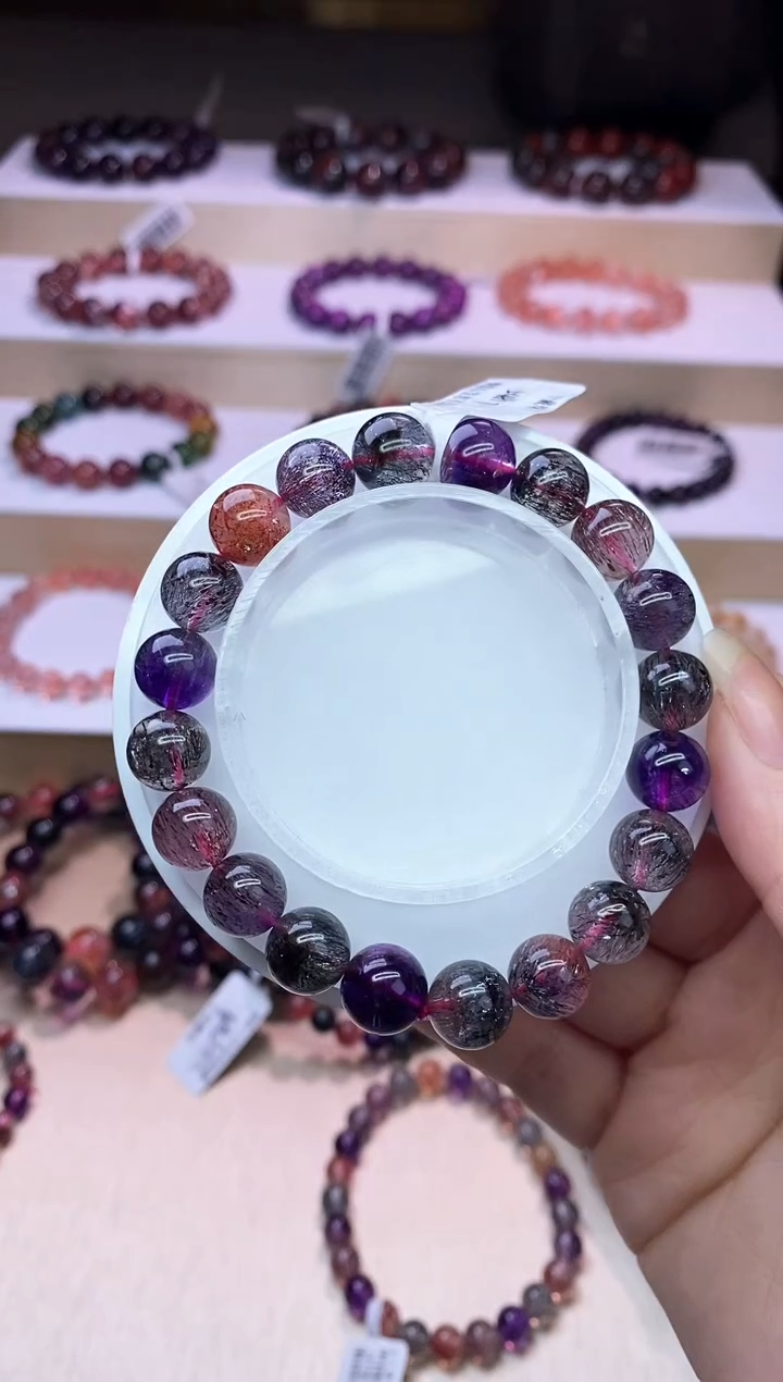 【闪购商品】水晶手链未镶嵌黑加仑超七9m+