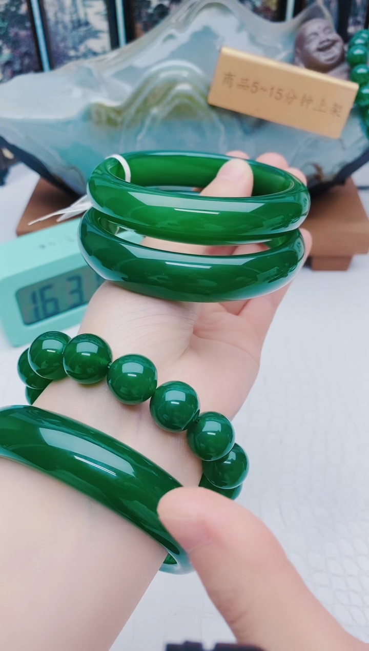 【闪购商品】玛瑙/玉髓手镯未镶嵌玛瑙手镯
