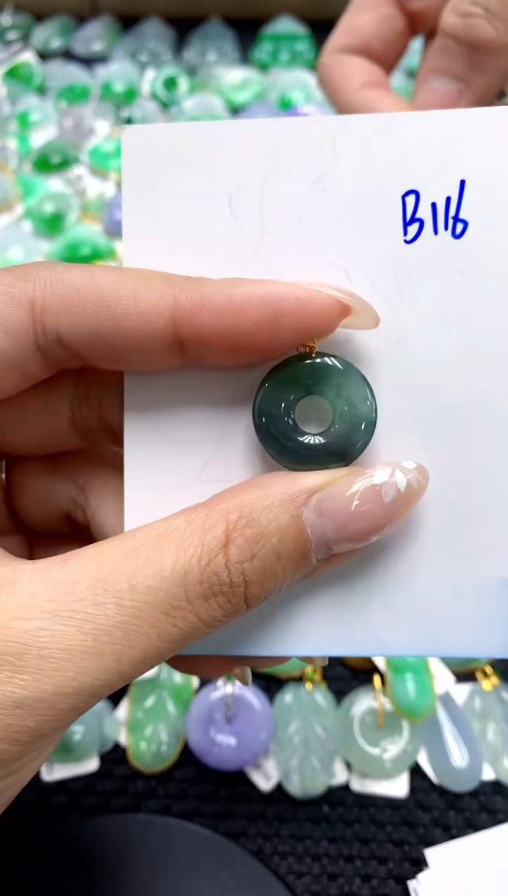 【闪购商品】翡翠颈饰18K金镶嵌111111111111