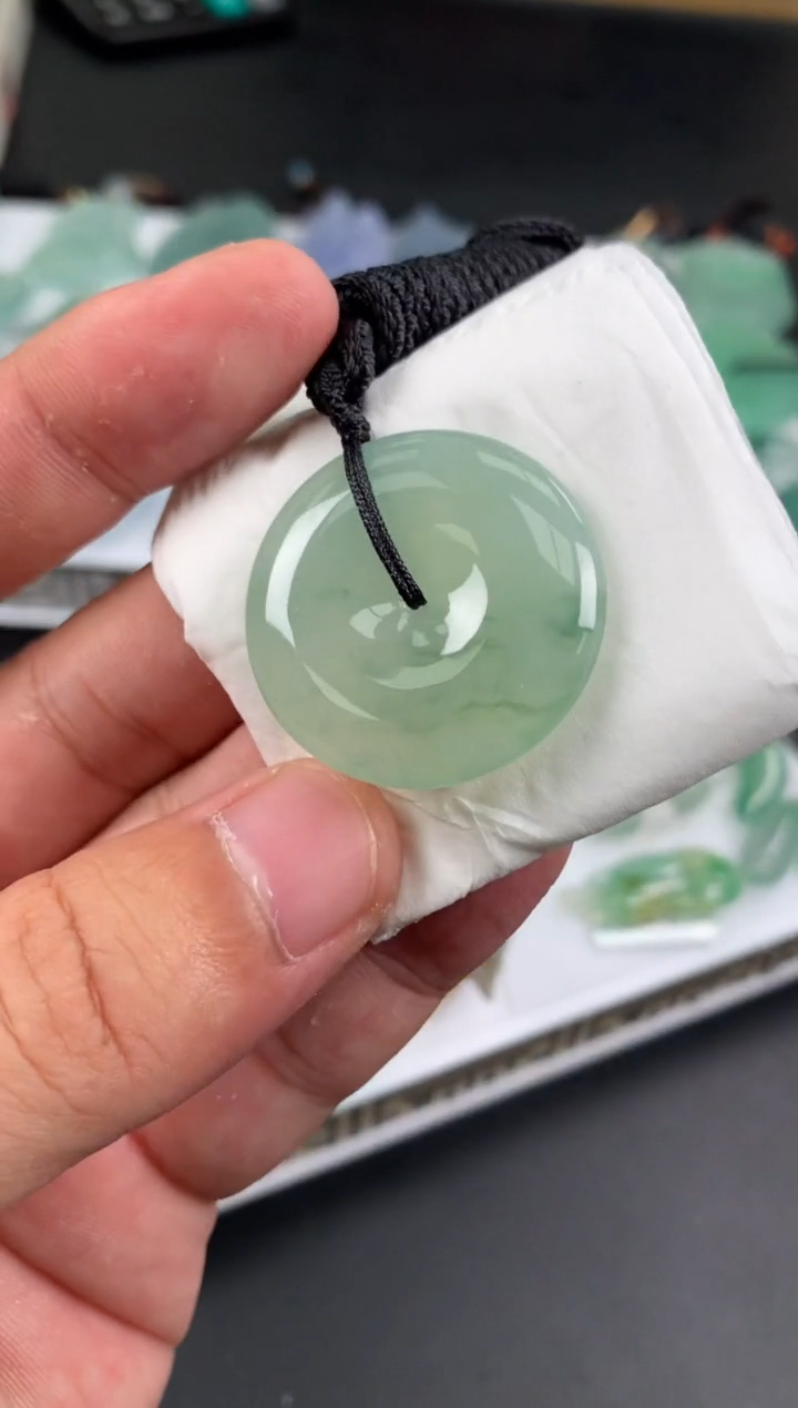 【闪购商品】定制翡翠未镶嵌翡翠