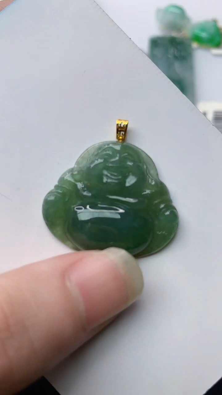 【闪购商品】翡翠颈饰18K金镶嵌95..........