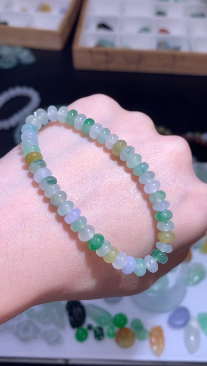 未镶嵌定制翡翠手串