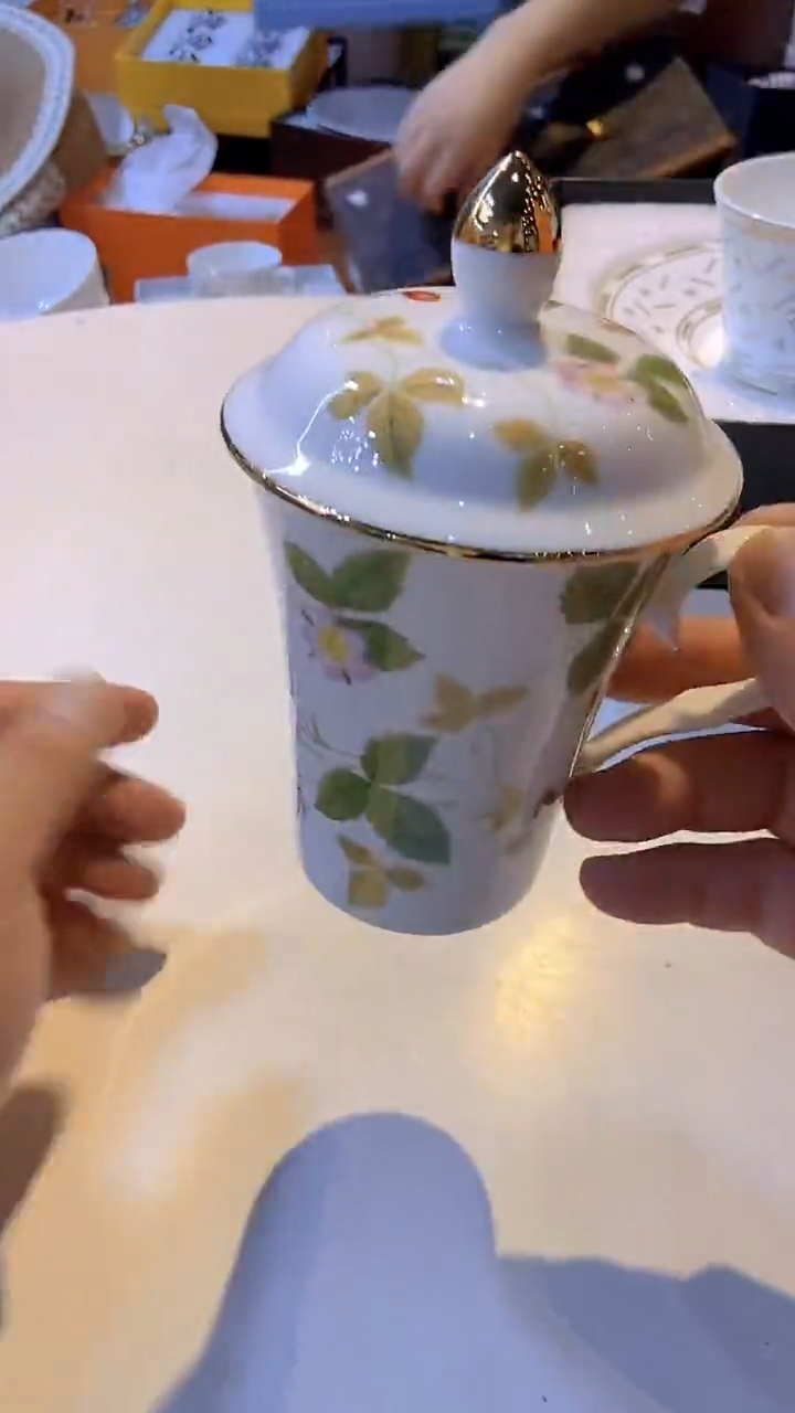 鸿辉家品牌瓷器，京东包邮！